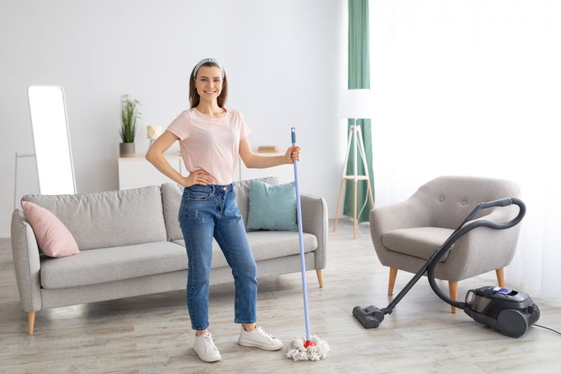 Townhouse Housekeeping in Conroe, TX